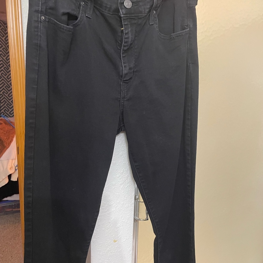 Levi's Classic Black Jeans
